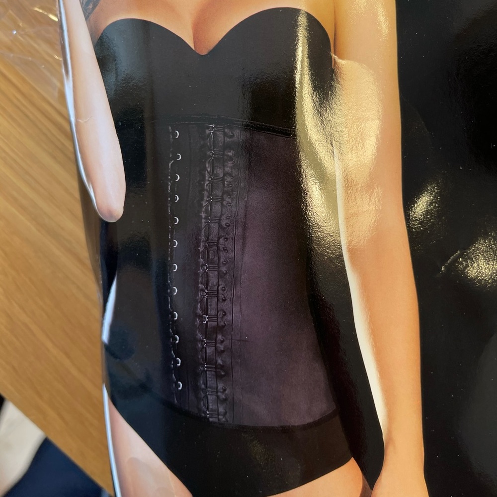 Latex corset